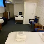 Honey ホテル 3*
