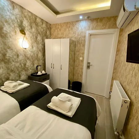 Hotel Honey