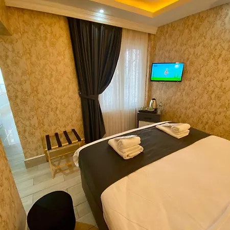 Honey Hotel 3*