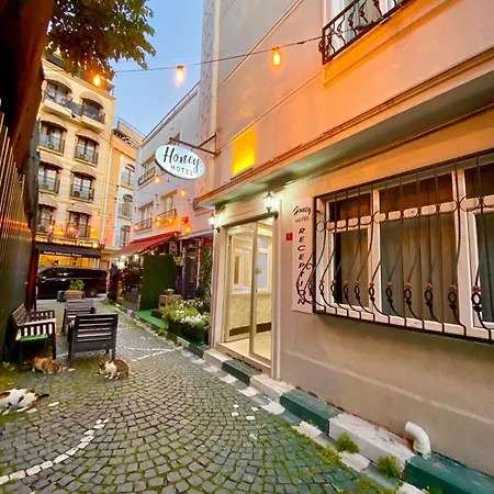 Hotel Honey