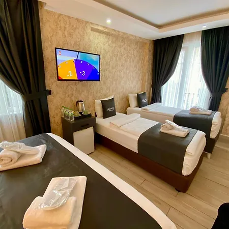 Honey Hotel