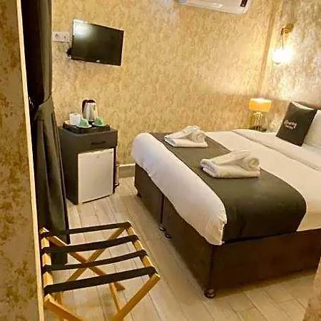 Honey Hotel